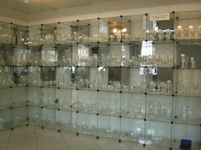 2011 EJ Huta sklep.JPG